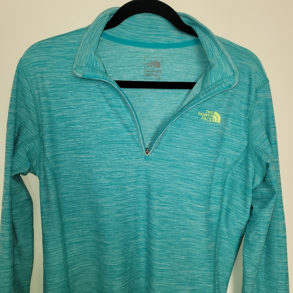 The North Face zipper top - Picture 2 of 6